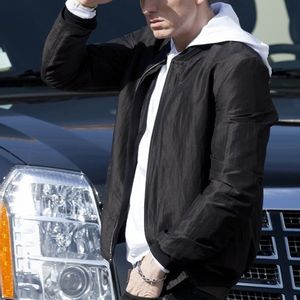 Eminem arriving at I need a doctor video set in L.A 001