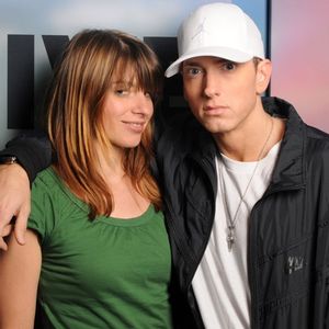 Eminem with People 012