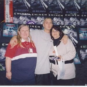 Eminem with People 018