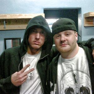 Eminem with People 020
