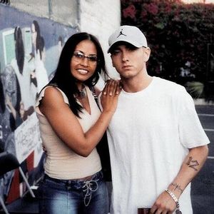 Eminem with People 037