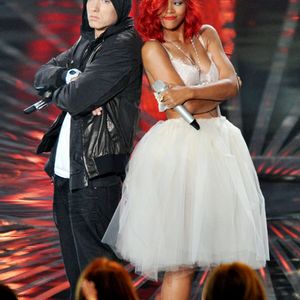 Eminem Live at VMA 2010 001 with Rihanna