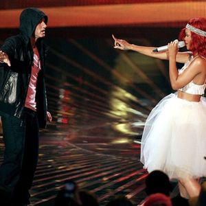 Eminem Live at VMA 2010 002 with Rihanna