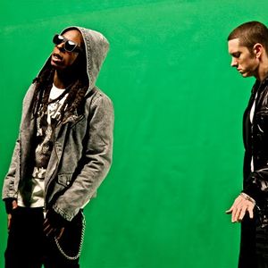 Eminem and Lil Wayne making the video for No Love 003