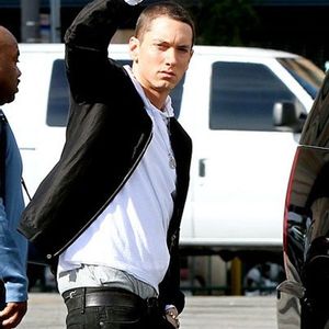 Eminem arriving at I need a doctor video set in L.A 005