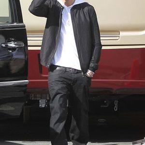Eminem arriving at I need a doctor video set in L.A 007