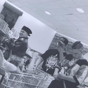 Eminem, Chaos Kid, Manix and dj_buttafingaz (old photo) 003