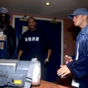 Eminem, Snoop Dogg and Dr Dre (2000) with stereo