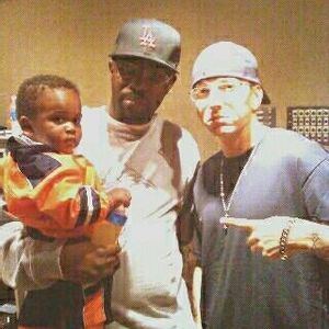 Eminem with People 003