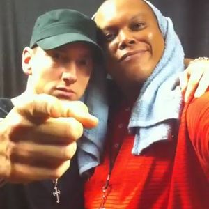 Eminem with People 047 DJ Head