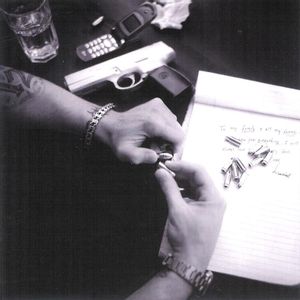 Eminem Encore 03 writing a letter to family