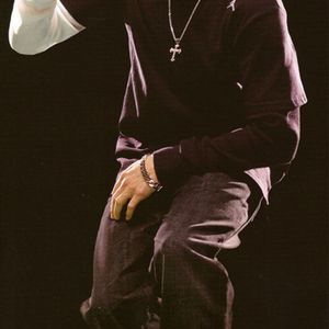 Eminem Sole Collector Magazine 02 Posing