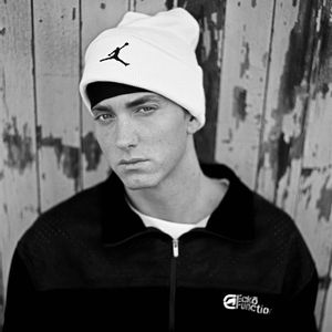 Eminem with Ecko Clothes (2005) 09